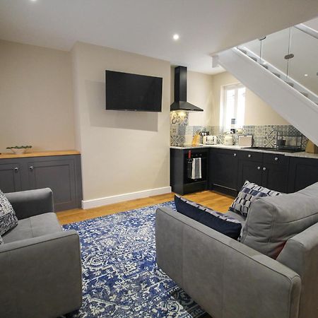 Ashbourne Luxury Suites Buitenkant foto