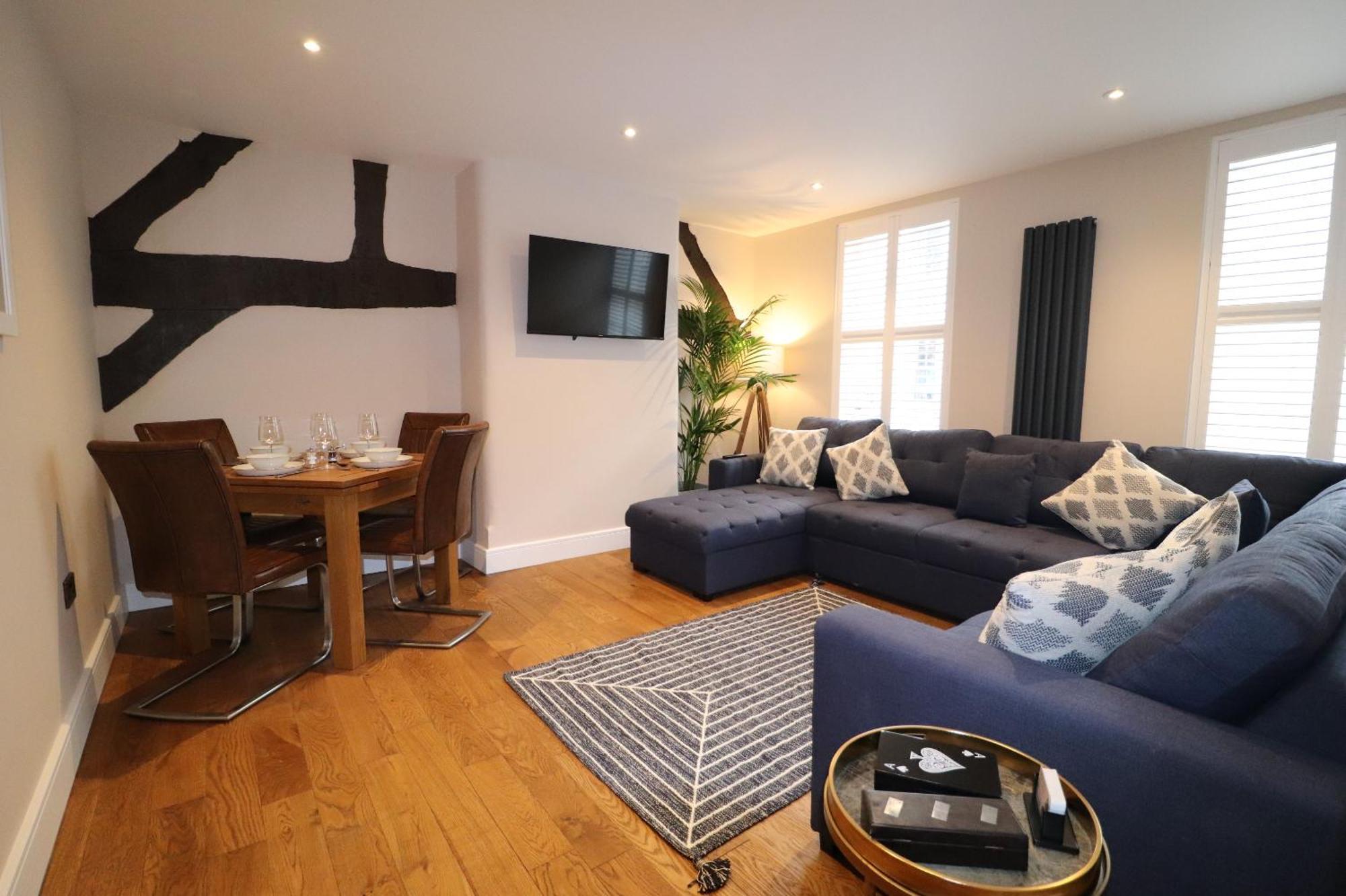 Ashbourne Luxury Suites Buitenkant foto