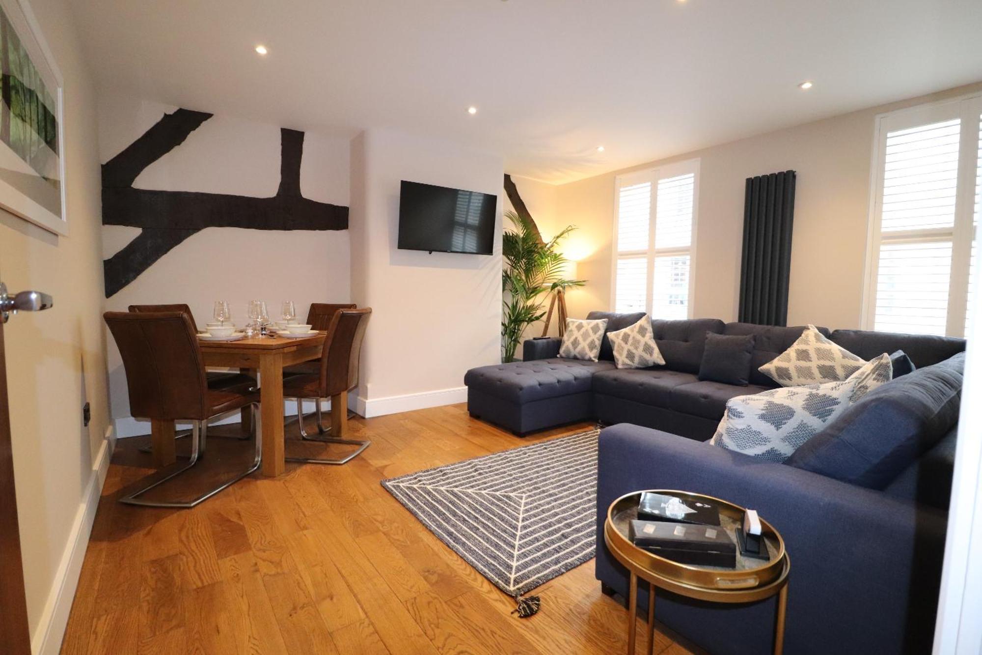 Ashbourne Luxury Suites Buitenkant foto