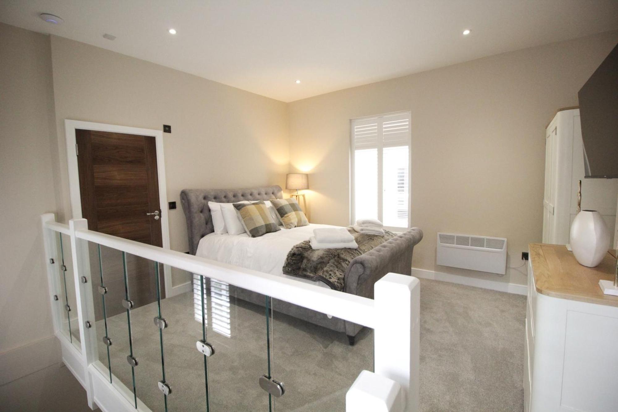 Ashbourne Luxury Suites Buitenkant foto